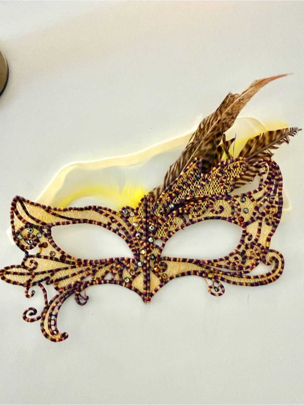Handmade Swarovski Crystal Feather Masquerade Mask Mixed colors border Brown